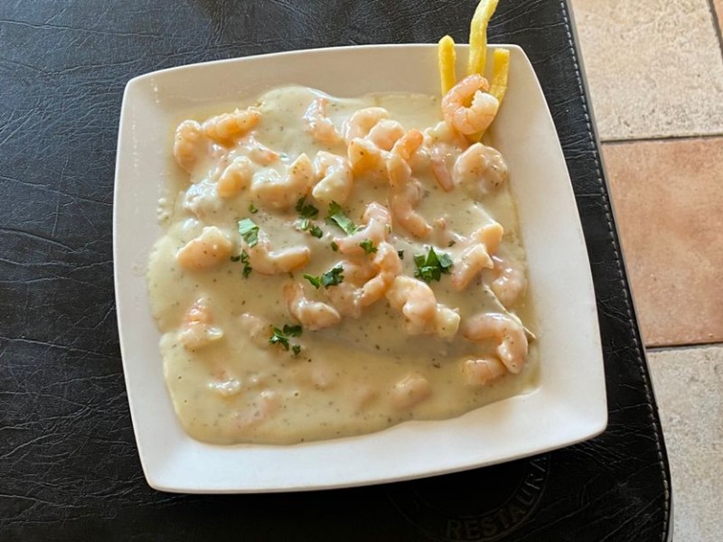 Reineta Salsa Camarones